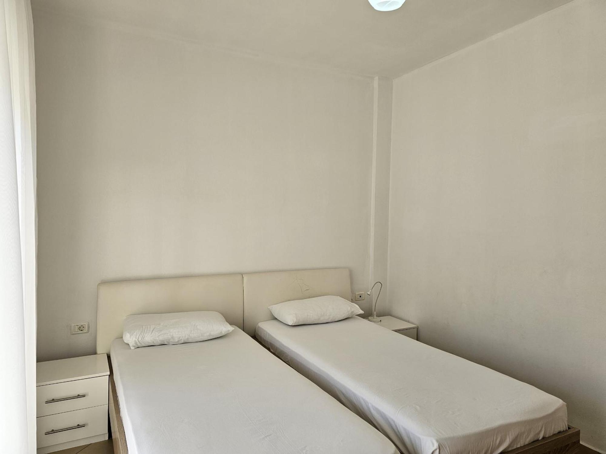 Svein Apartment Sarandë Eksteriør bilde